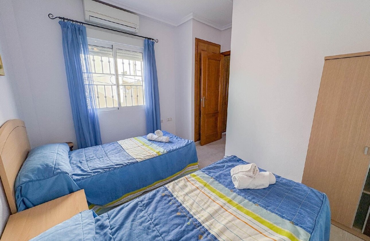 Resale - Apartment -
Torrevieja - Costa Blanca