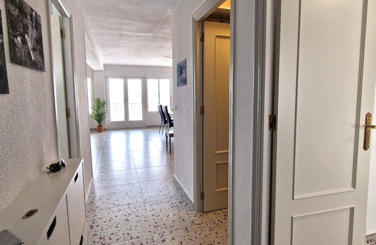 Resale - Apartment -
Torrevieja - Costa Blanca