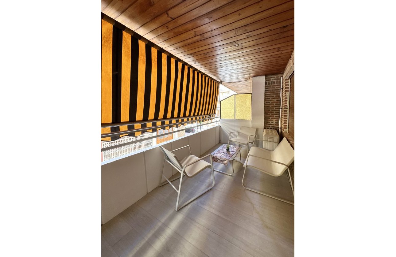 Resale - Apartment -
Torrevieja - Costa Blanca