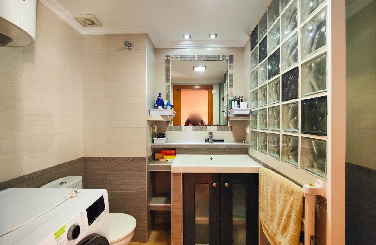 Resale - Apartment -
Torrevieja - Costa Blanca