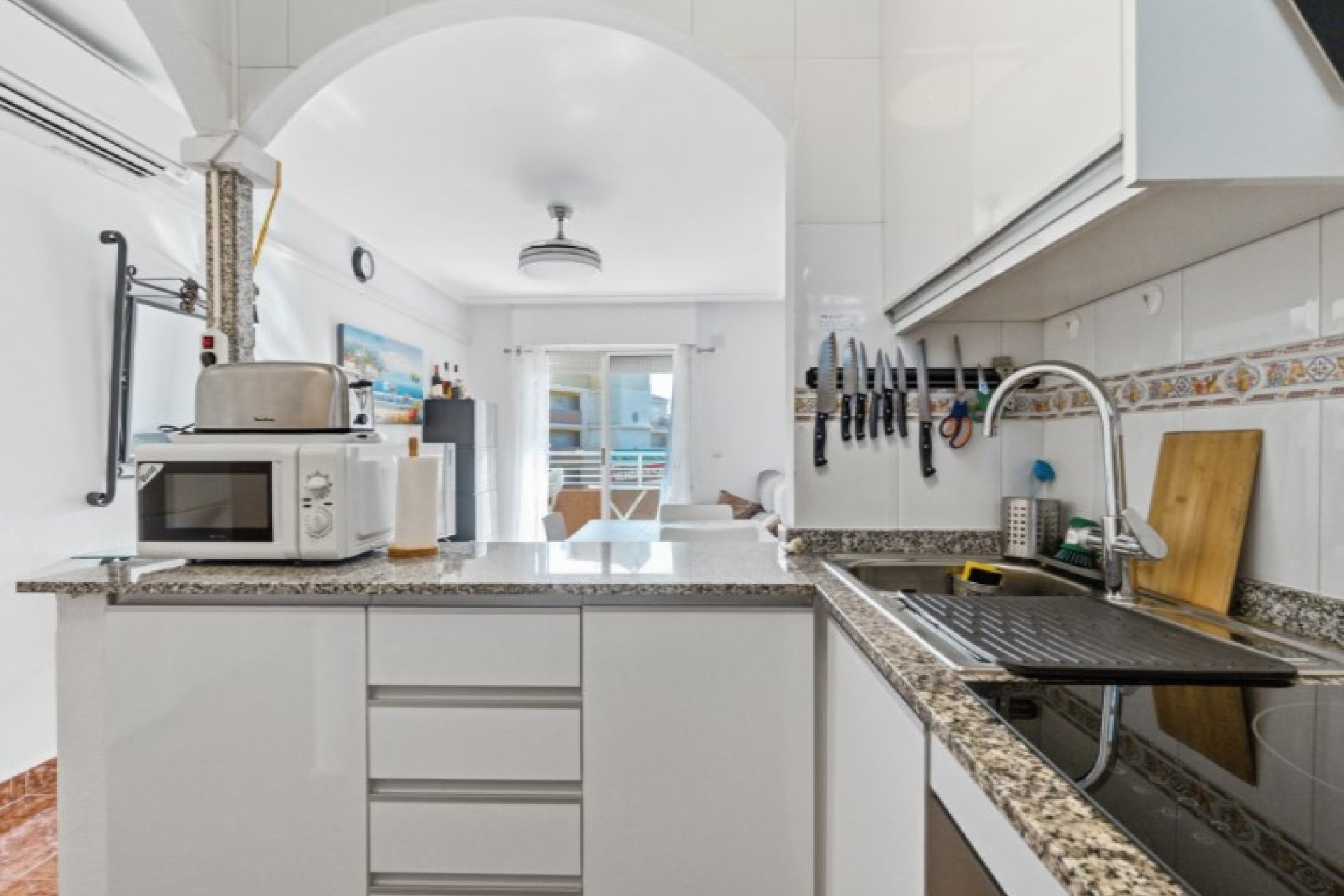 Resale - Apartment -
Torrevieja - Costa Blanca