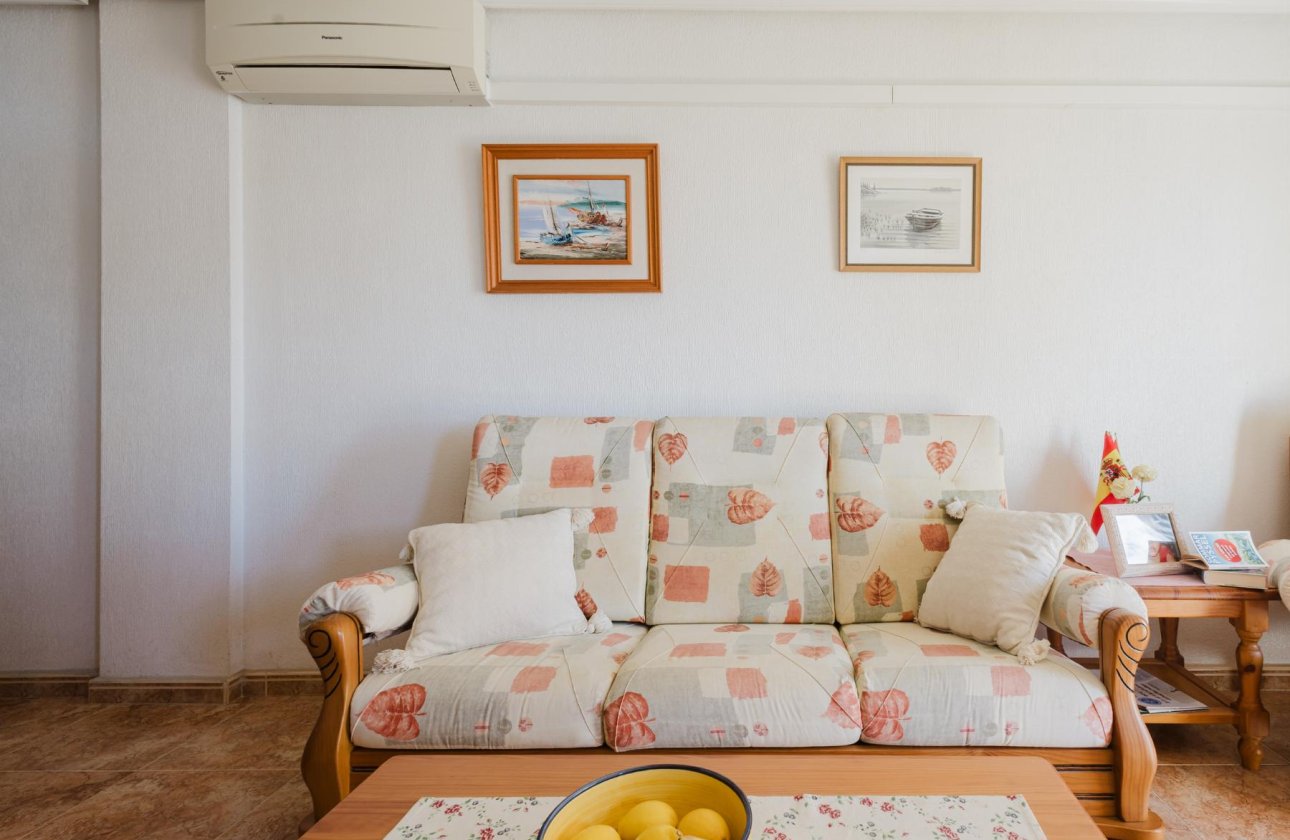 Resale - Apartment -
Torrevieja - Costa Blanca