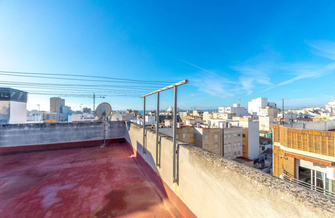 Resale - Apartment -
Torrevieja - Costa Blanca