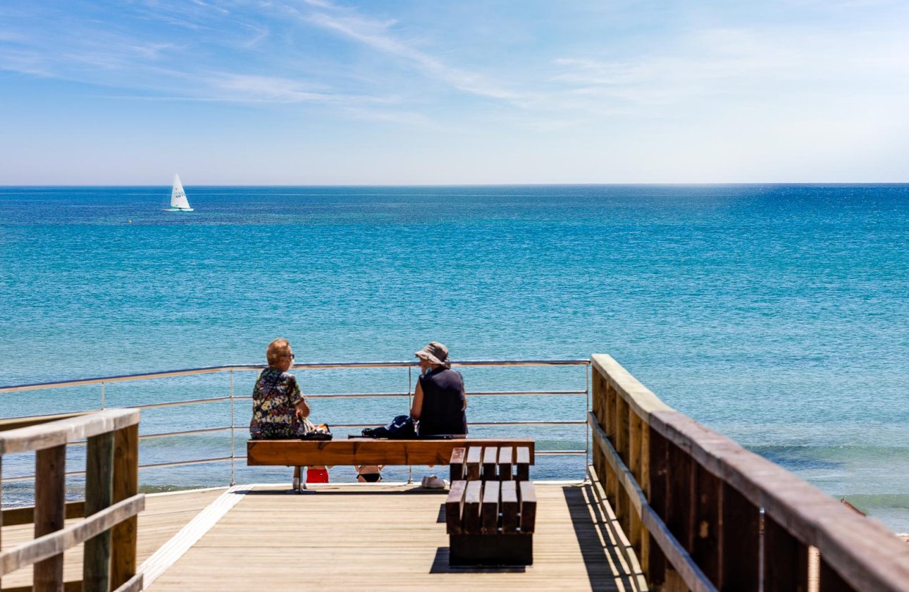 Resale - Apartment -
Torrevieja - Costa Blanca