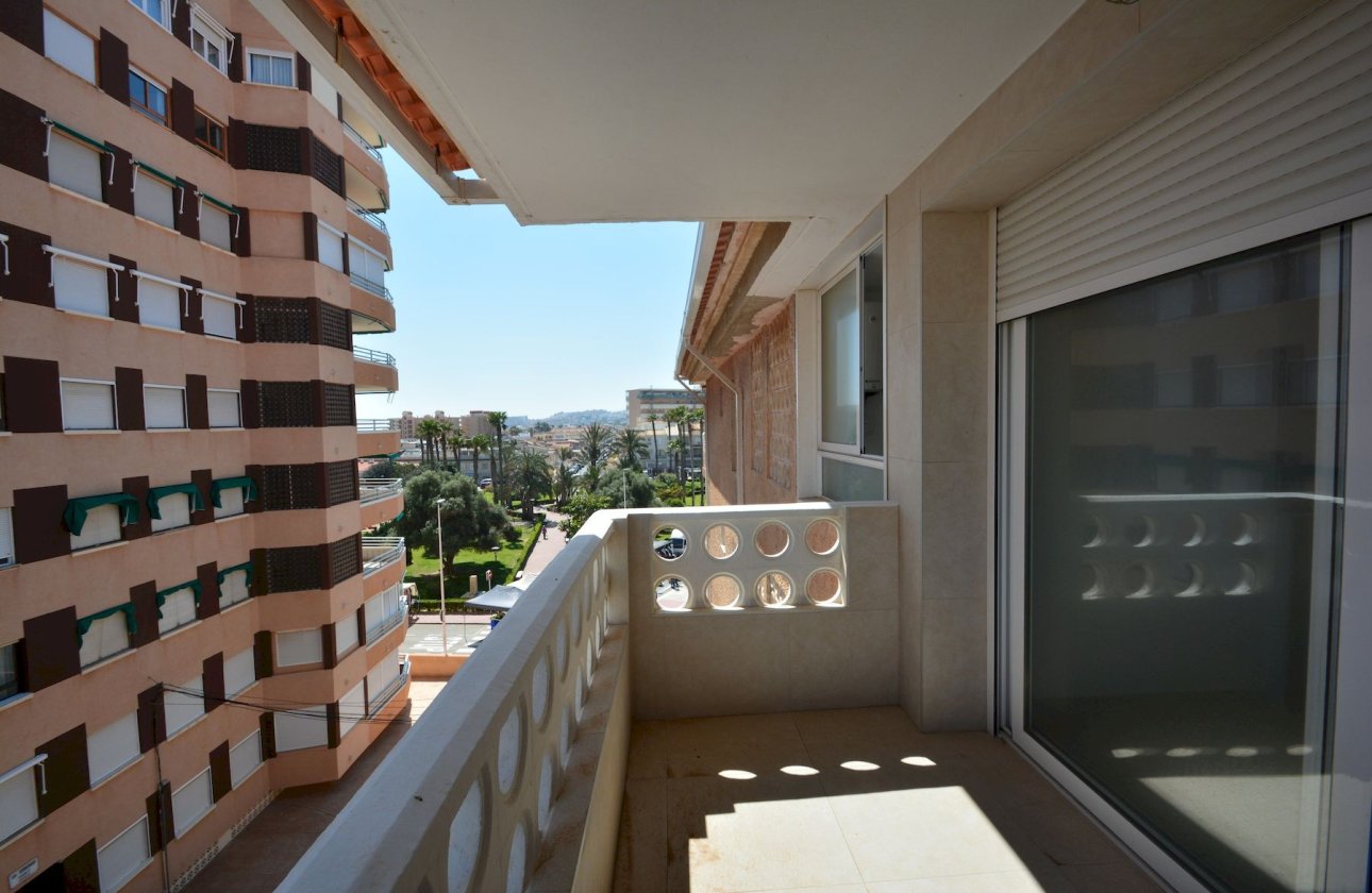 Resale - Apartment -
Torrevieja - Costa Blanca