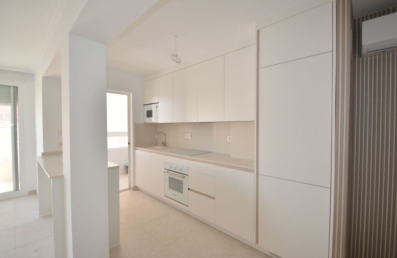 Resale - Apartment -
Torrevieja - Costa Blanca