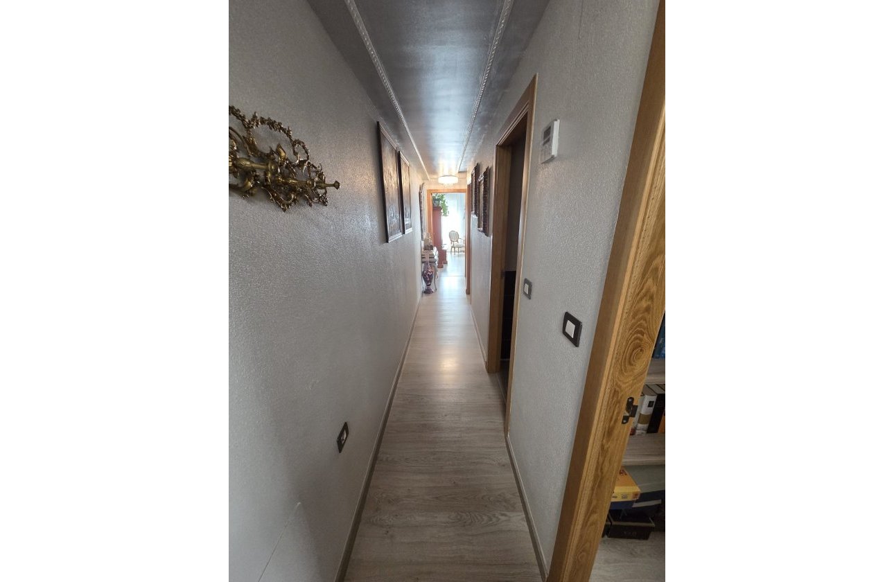 Resale - Apartment -
Torrevieja - Costa Blanca