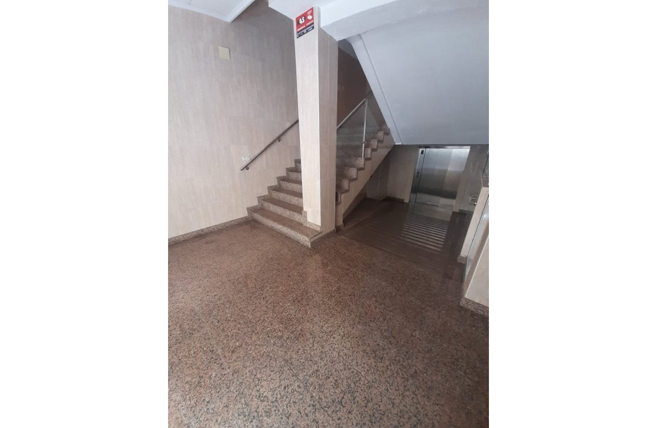 Resale - Apartment -
Torrevieja - Costa Blanca