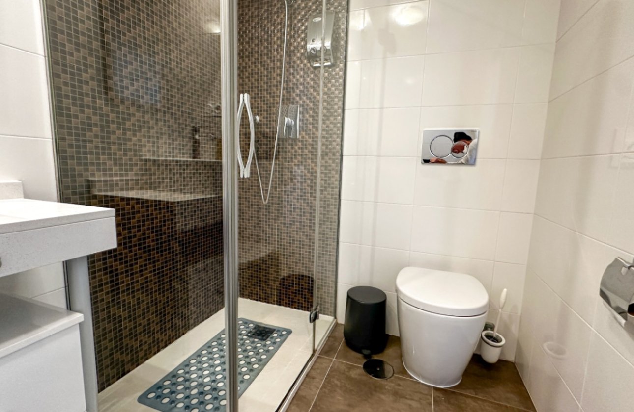 Resale - Apartment -
Torrevieja - Costa Blanca