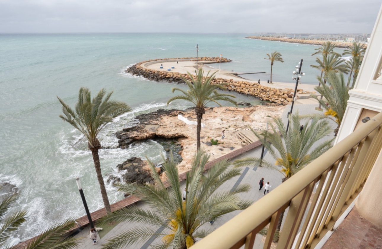 Resale - Apartment -
Torrevieja - Costa Blanca