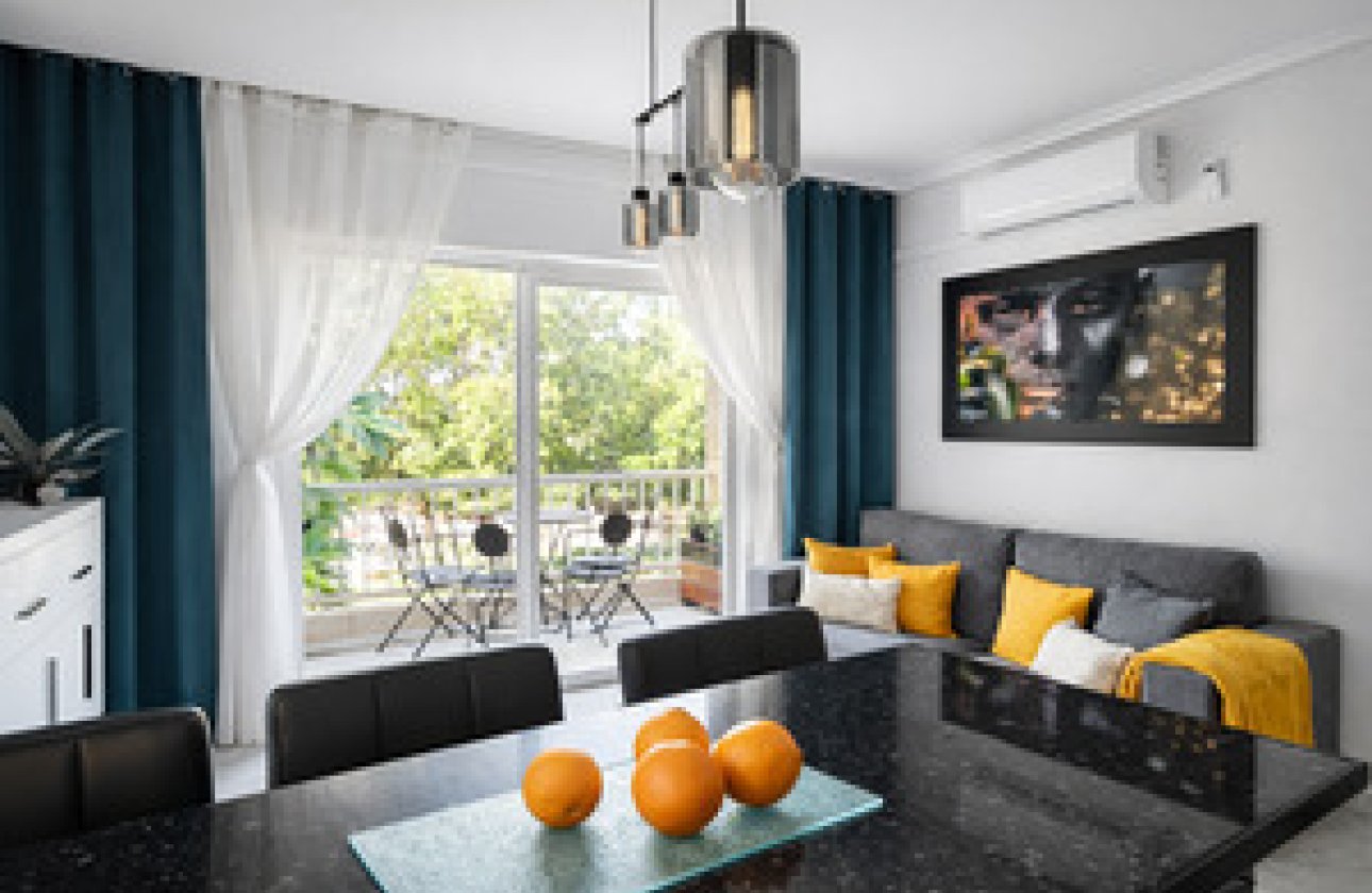 Resale - Apartment -
Torrevieja - Costa Blanca