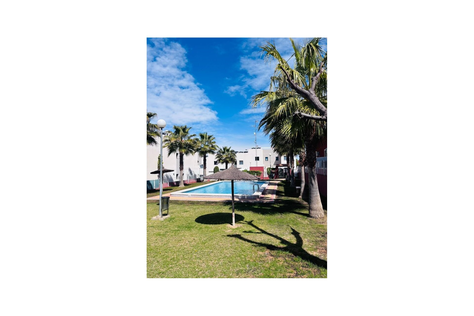 Resale - Apartment -
Torrevieja - Costa Blanca