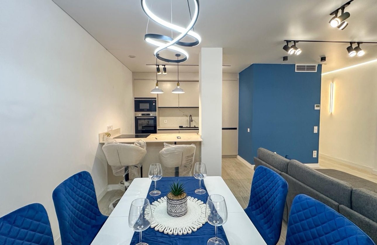 Resale - Apartment -
Torrevieja - Costa Blanca