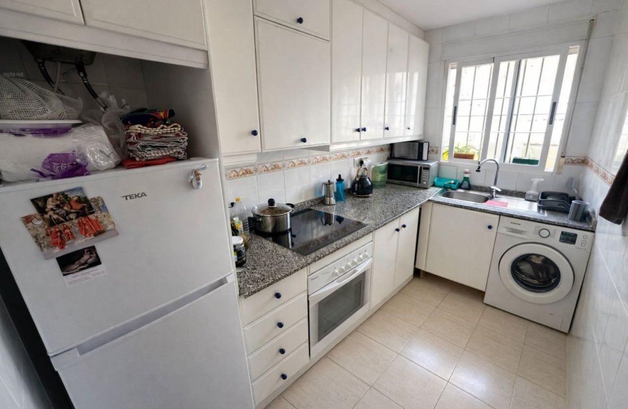 Resale - Apartment -
Torrevieja - Costa Blanca