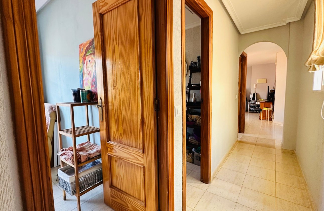 Resale - Apartment -
Torrevieja - Costa Blanca