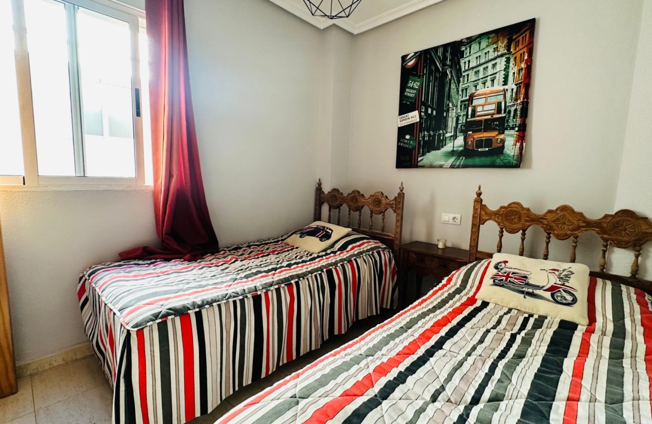 Resale - Apartment -
Torrevieja - Costa Blanca