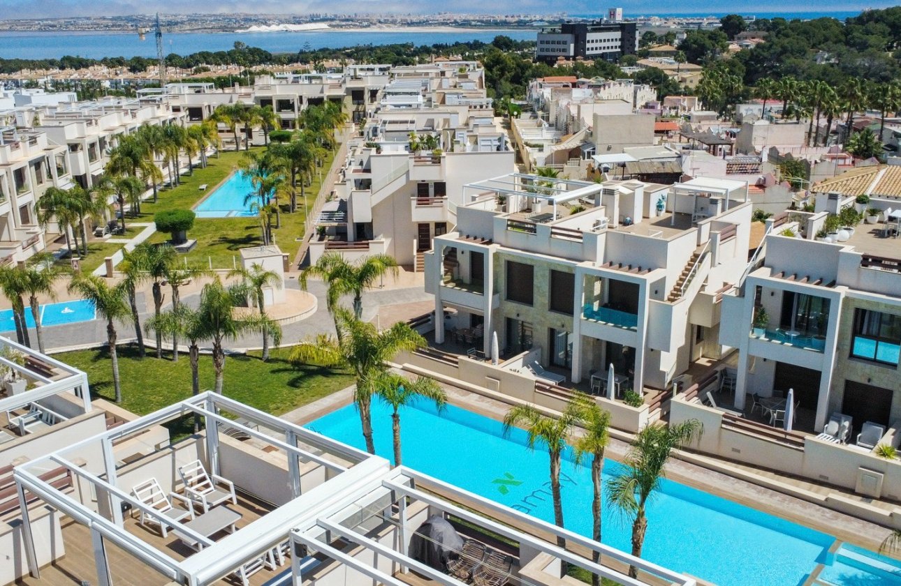 Resale - Apartment -
Torrevieja - Costa Blanca