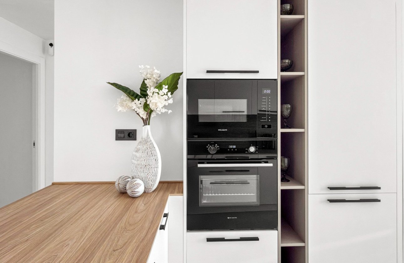 Resale - Apartment -
Torrevieja - Costa Blanca