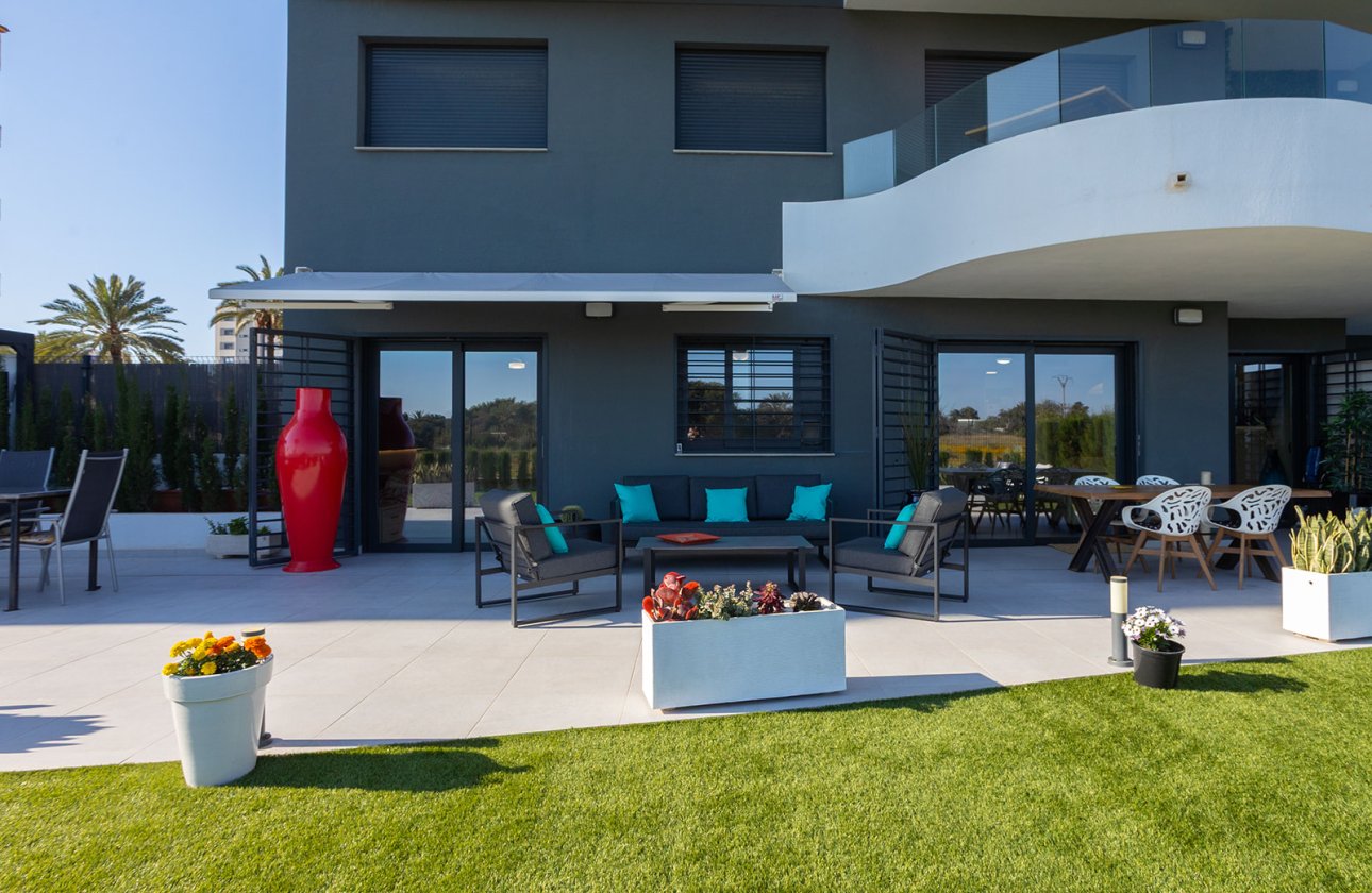 Resale - Apartment -
Torrevieja - Costa Blanca