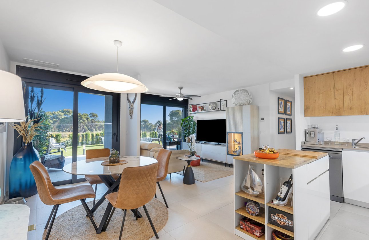 Resale - Apartment -
Torrevieja - Costa Blanca