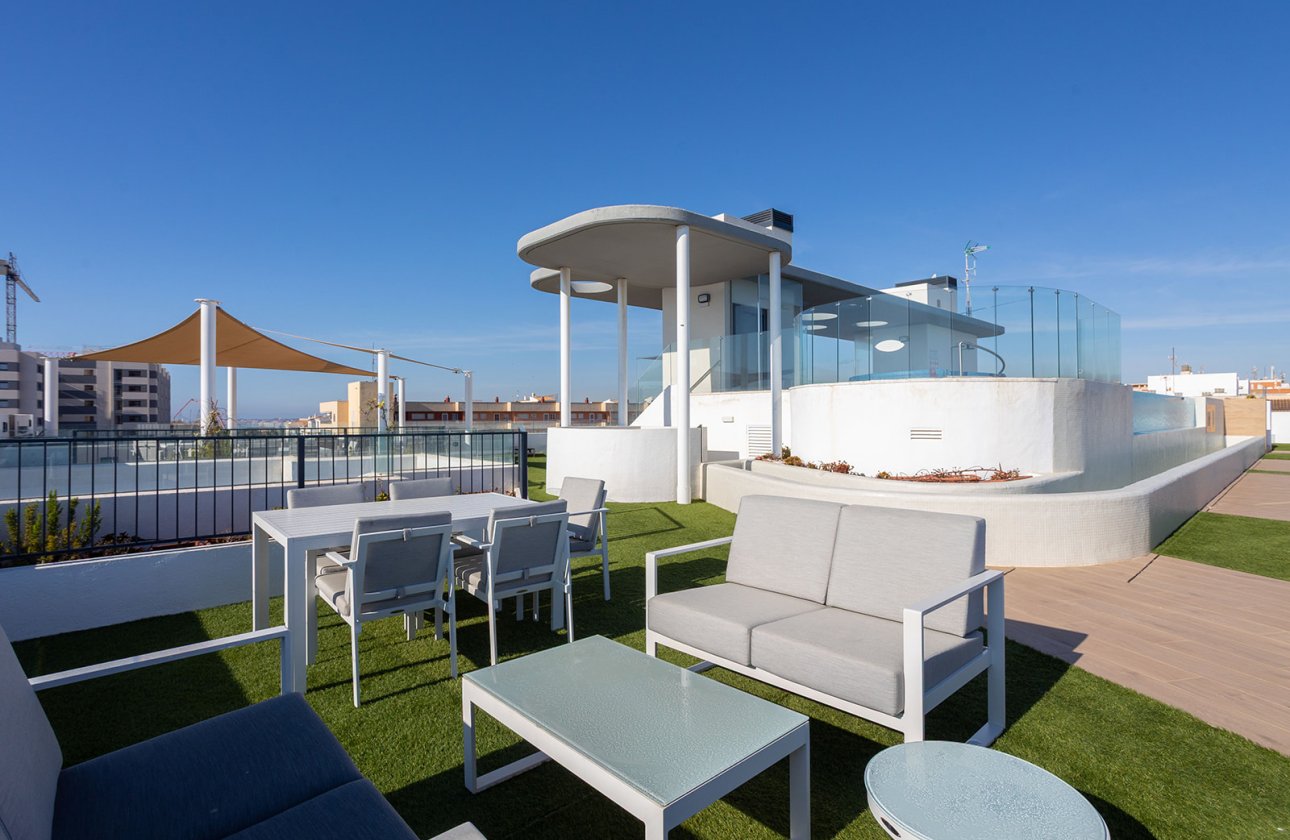 Resale - Apartment -
Torrevieja - Costa Blanca