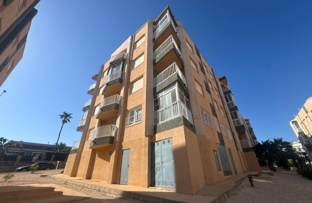 Resale - Apartment -
Torrevieja - Costa Blanca