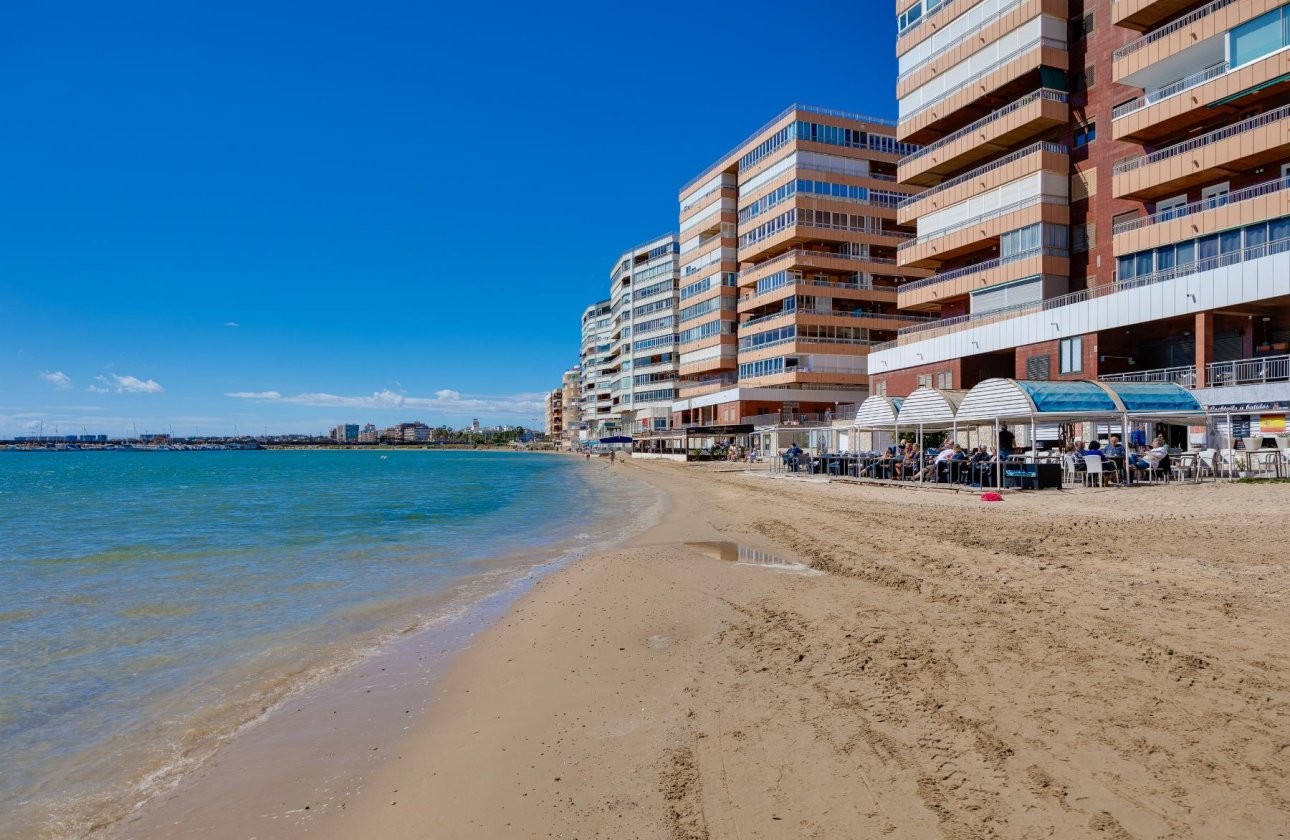 Resale - Apartment -
Torrevieja - Costa Blanca