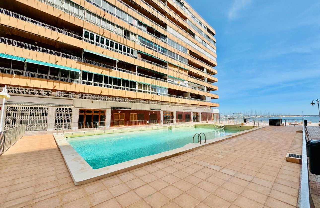 Resale - Apartment -
Torrevieja - Costa Blanca