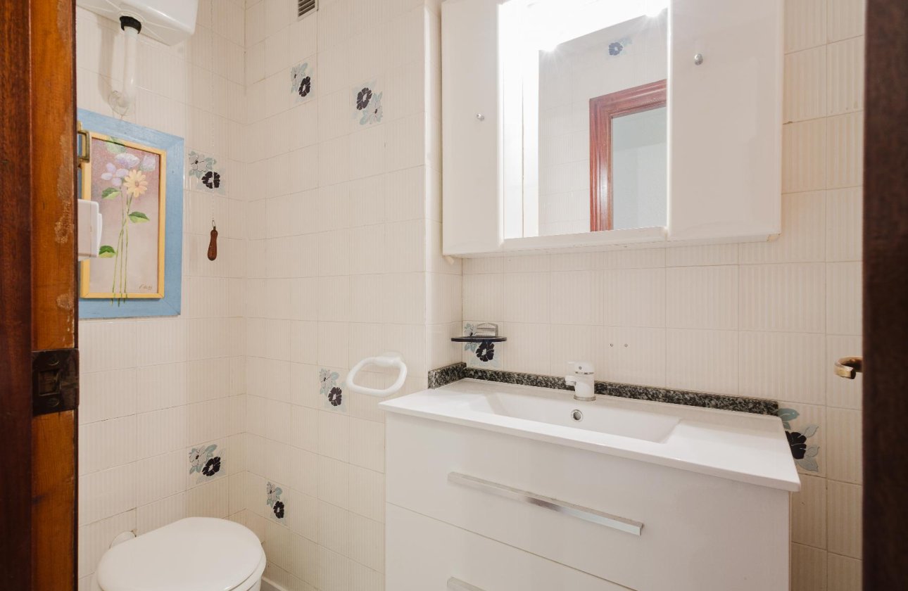 Resale - Apartment -
Torrevieja - Costa Blanca