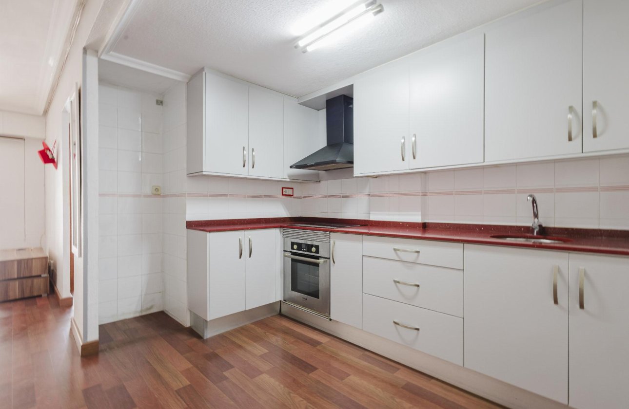 Resale - Apartment -
Torrevieja - Costa Blanca