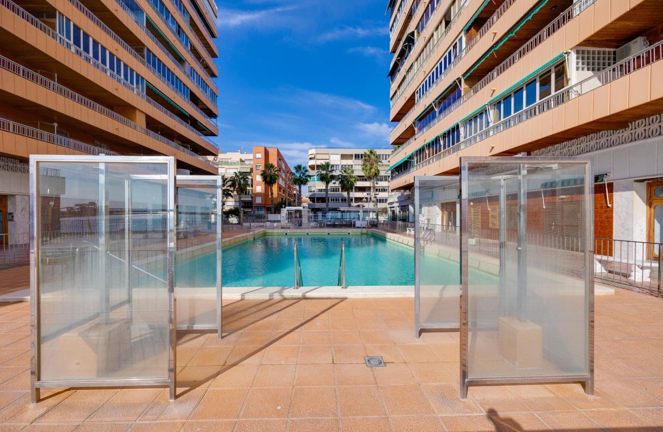 Resale - Apartment -
Torrevieja - Costa Blanca