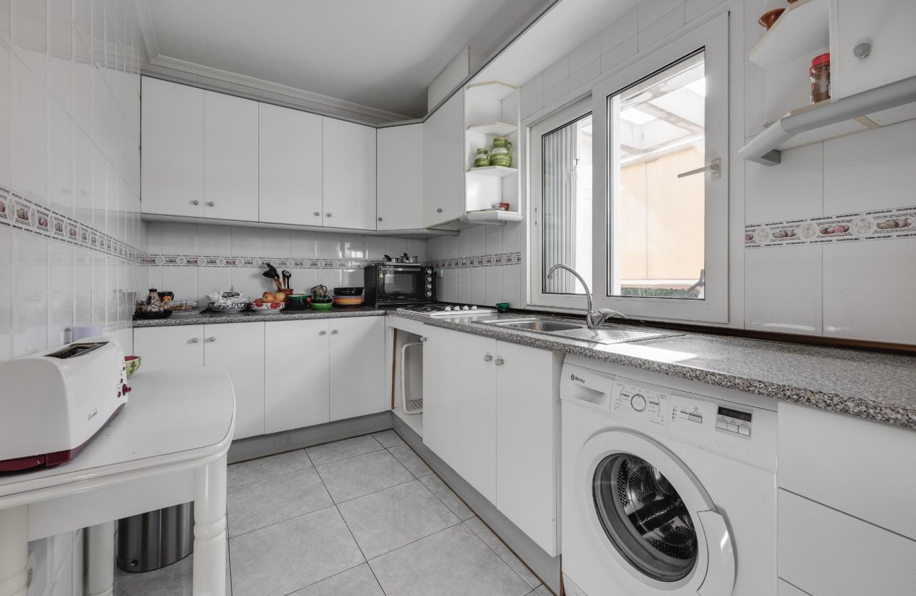 Resale - Apartment -
Torrevieja - Costa Blanca