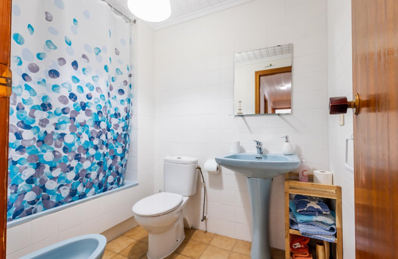 Resale - Apartment -
Torrevieja - Costa Blanca