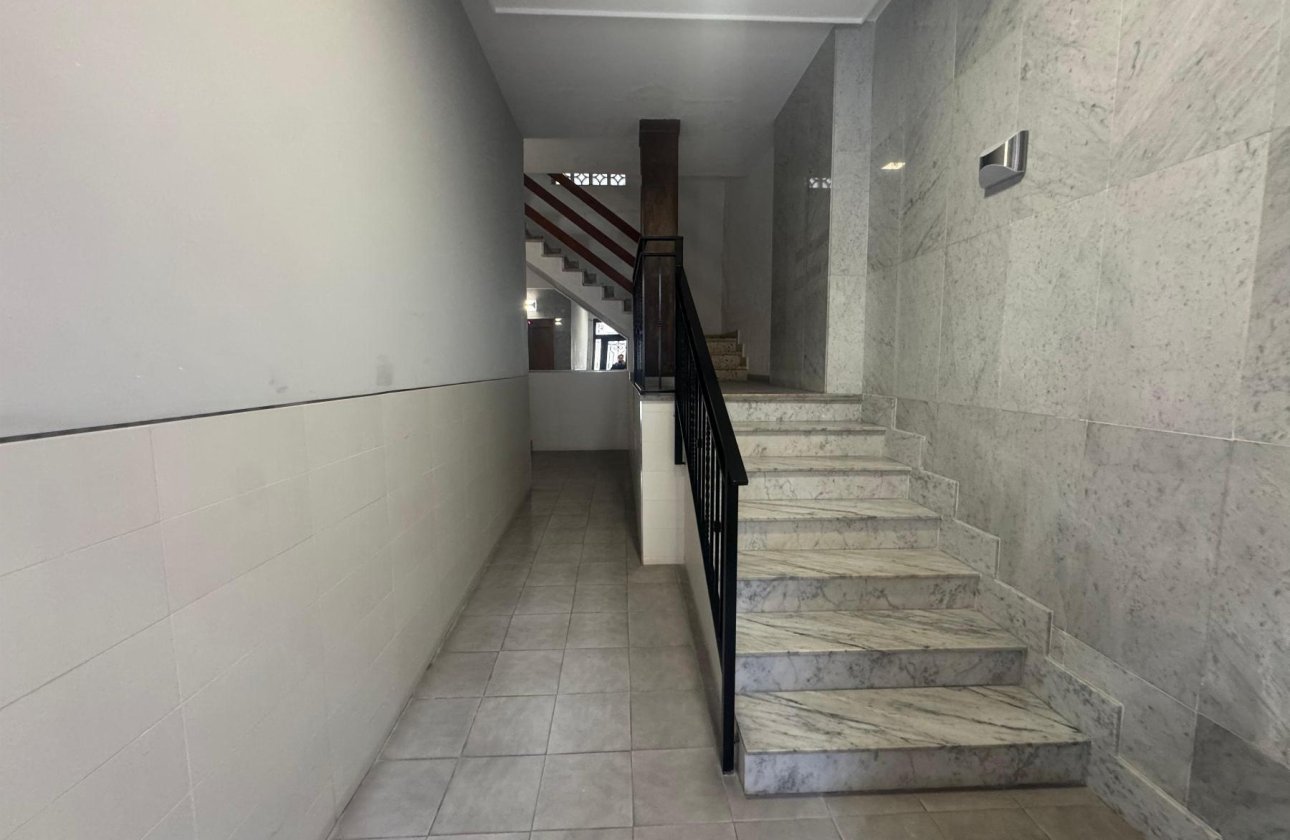 Resale - Apartment -
Torrevieja - Costa Blanca