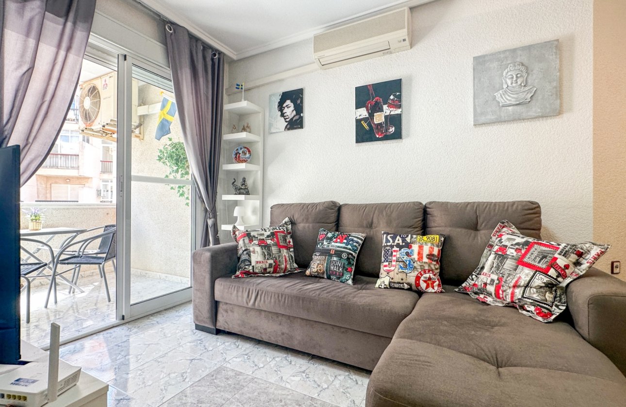 Resale - Apartment -
Torrevieja - Costa Blanca