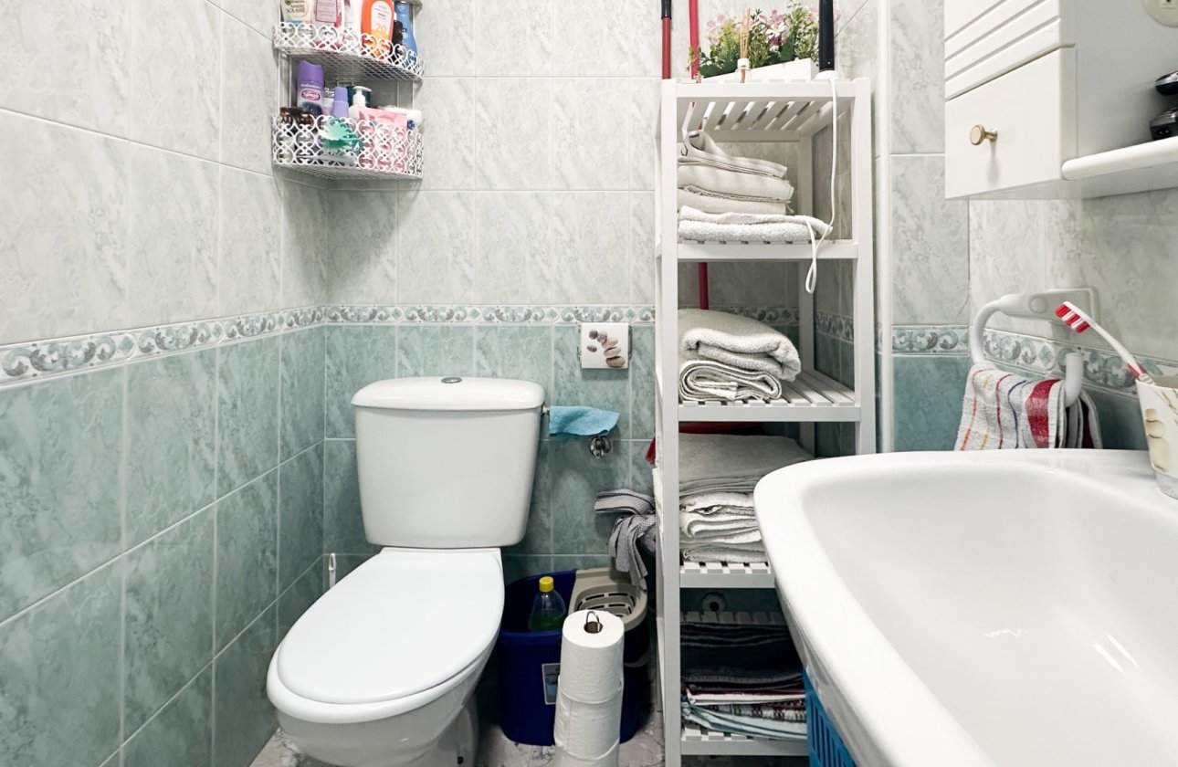 Resale - Apartment -
Torrevieja - Costa Blanca