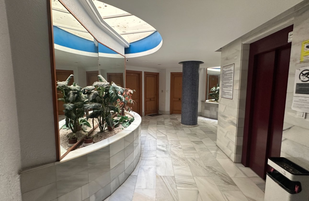 Resale - Apartment -
Torrevieja - Costa Blanca