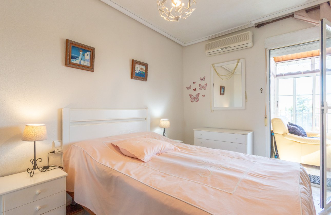 Resale - Apartment -
Torrevieja - Costa Blanca