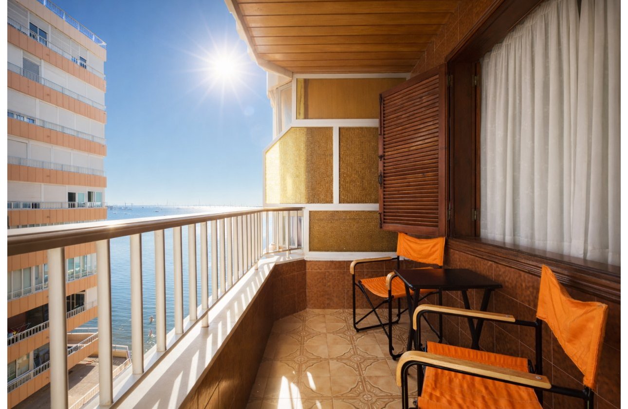 Resale - Apartment -
Torrevieja - Costa Blanca