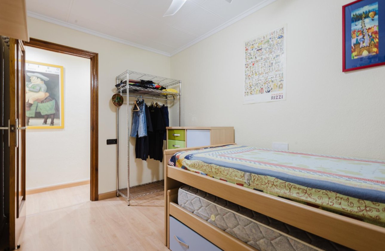 Resale - Apartment -
Torrevieja - Costa Blanca