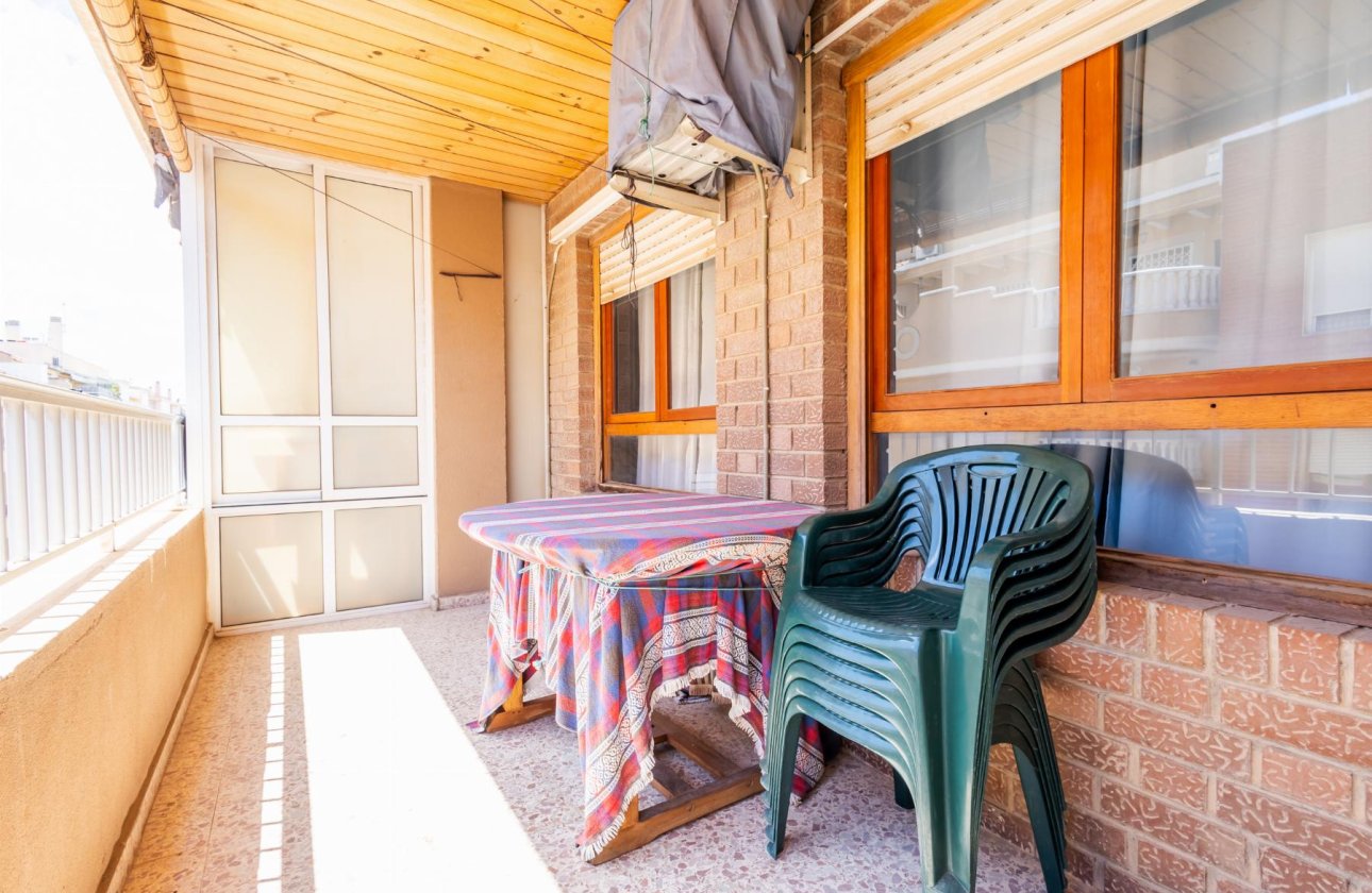 Resale - Apartment -
Torrevieja - Costa Blanca