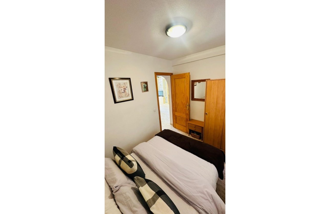 Resale - Apartment -
Torrevieja - Costa Blanca