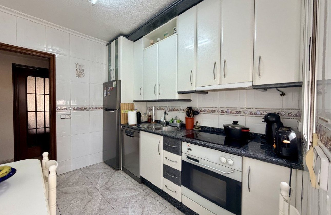 Resale - Apartment -
Torrevieja - Costa Blanca