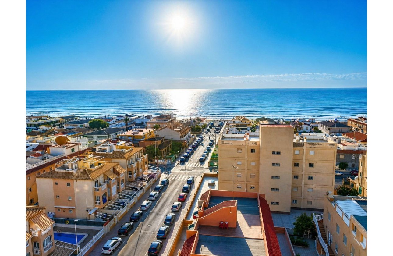 Resale - Apartment -
Torrevieja - Costa Blanca