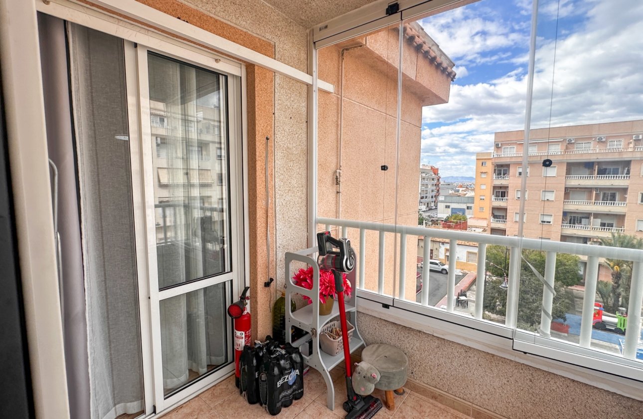Resale - Apartment -
Torrevieja - Costa Blanca