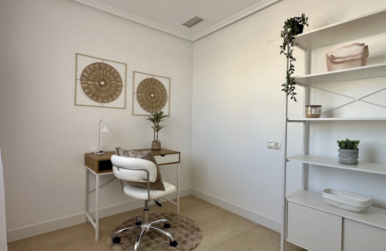 Resale - Apartment -
Torrevieja - Costa Blanca