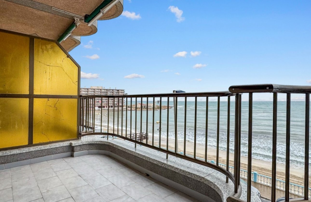 Resale - Apartment -
Torrevieja - Costa Blanca