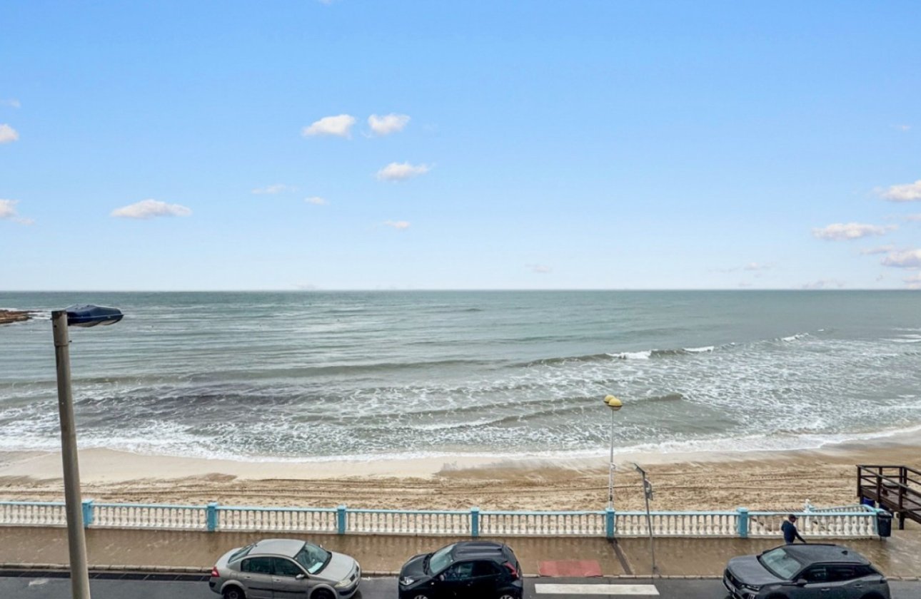 Resale - Apartment -
Torrevieja - Costa Blanca