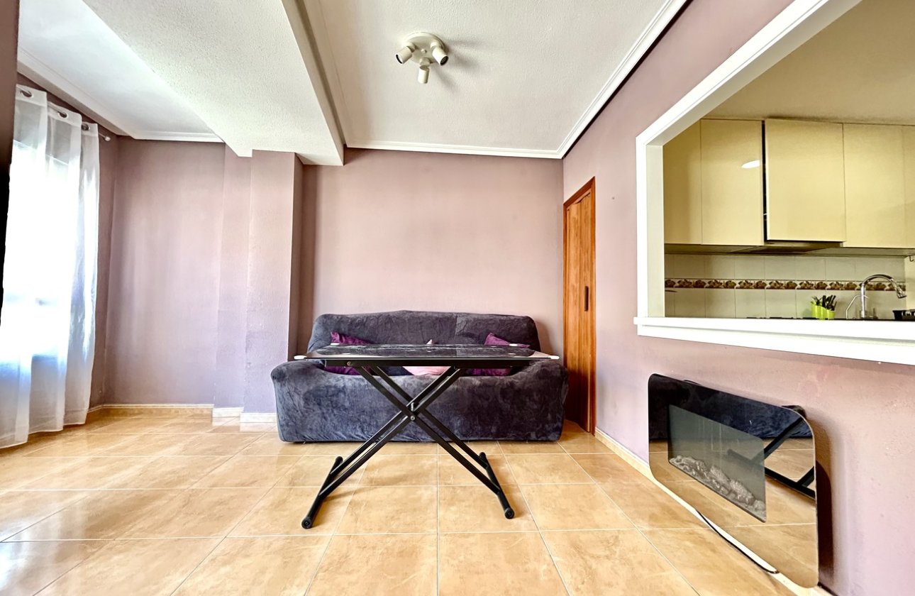 Resale - Apartment -
Torrevieja - Costa Blanca