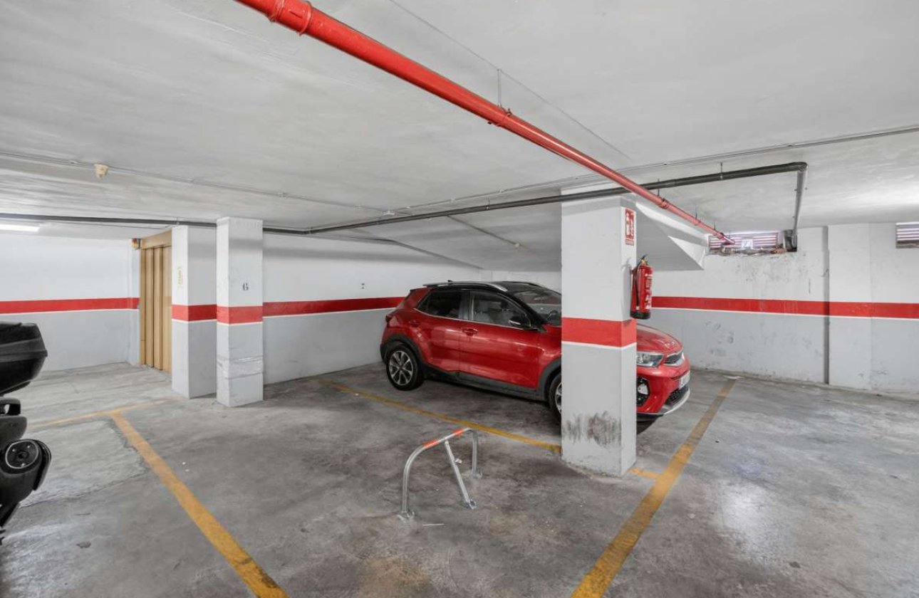 Resale - Apartment -
Torrevieja - Costa Blanca
